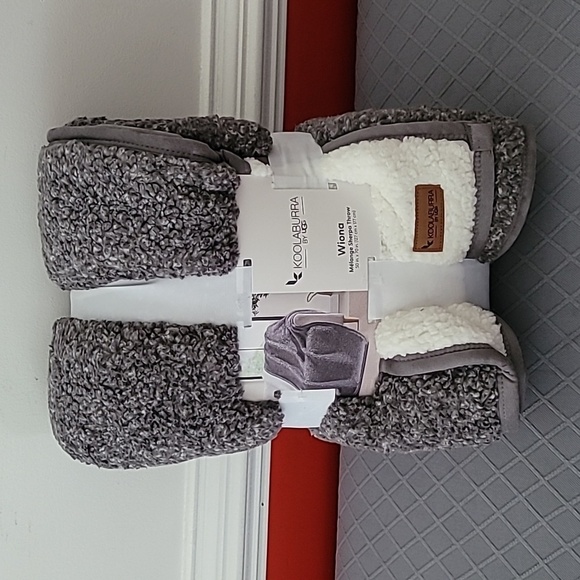 Koolaburra Ugg Blanket Wiona Sherpa Throw 50 x 70 NEW - Picture 1 of 6